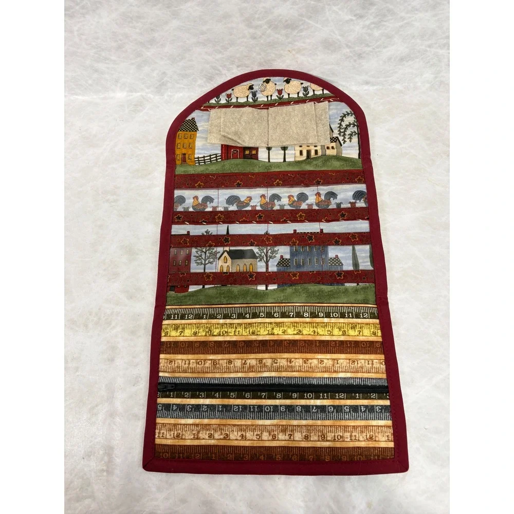 Vintage Handmade Quilted Sewing Organizer Folk Art Village Sheep Rooster Clutch